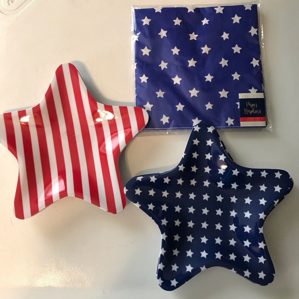 Americans 6pc plate set w/ napkins